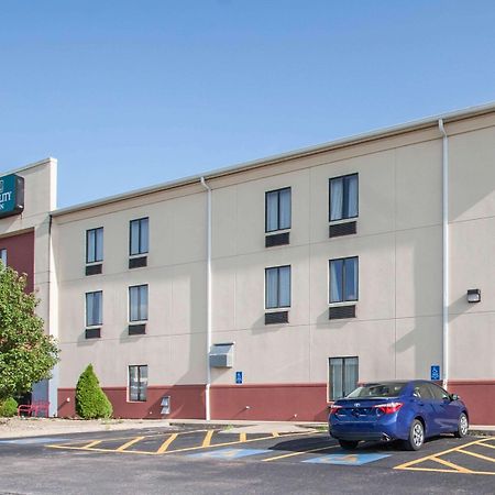 Quality Inn Joplin I-44 Экстерьер фото