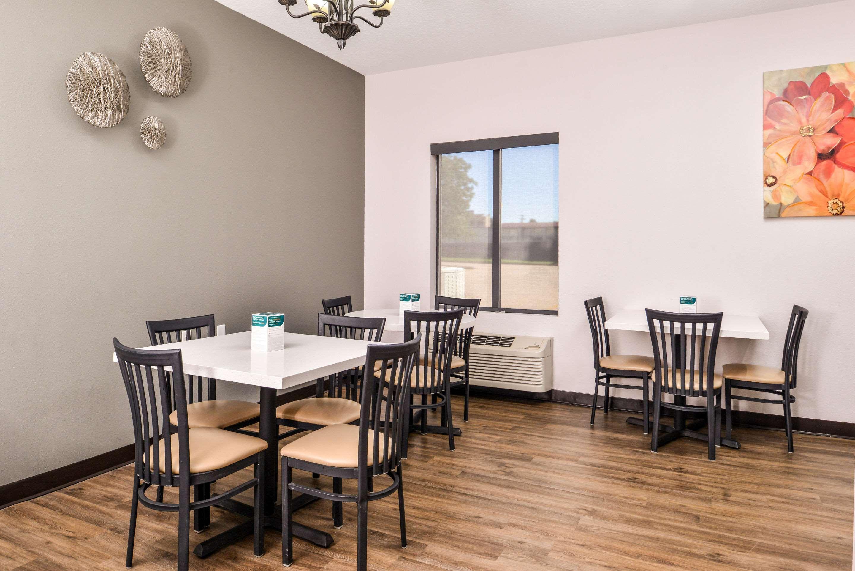 Quality Inn Joplin I-44 Экстерьер фото