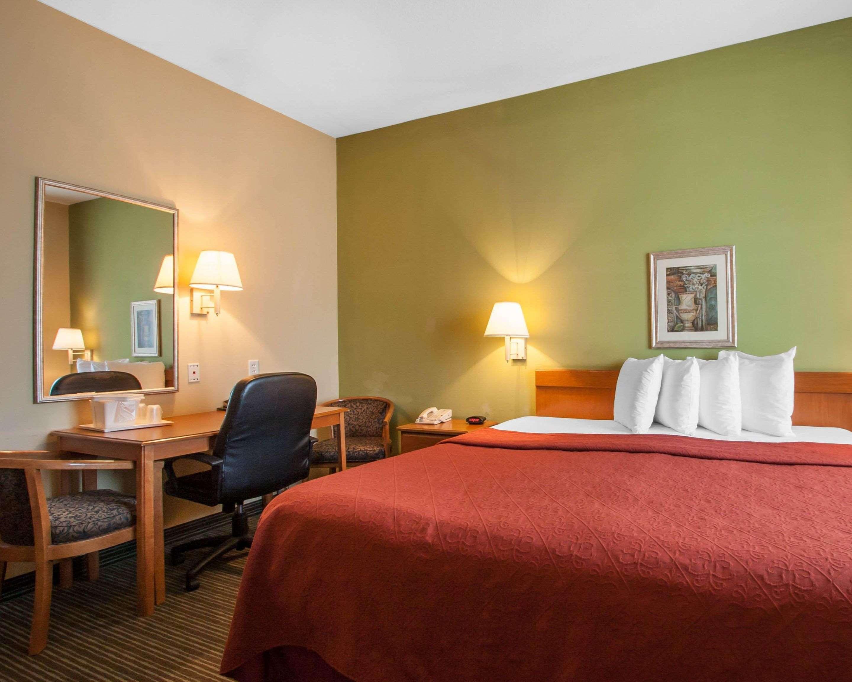 Quality Inn Joplin I-44 Экстерьер фото