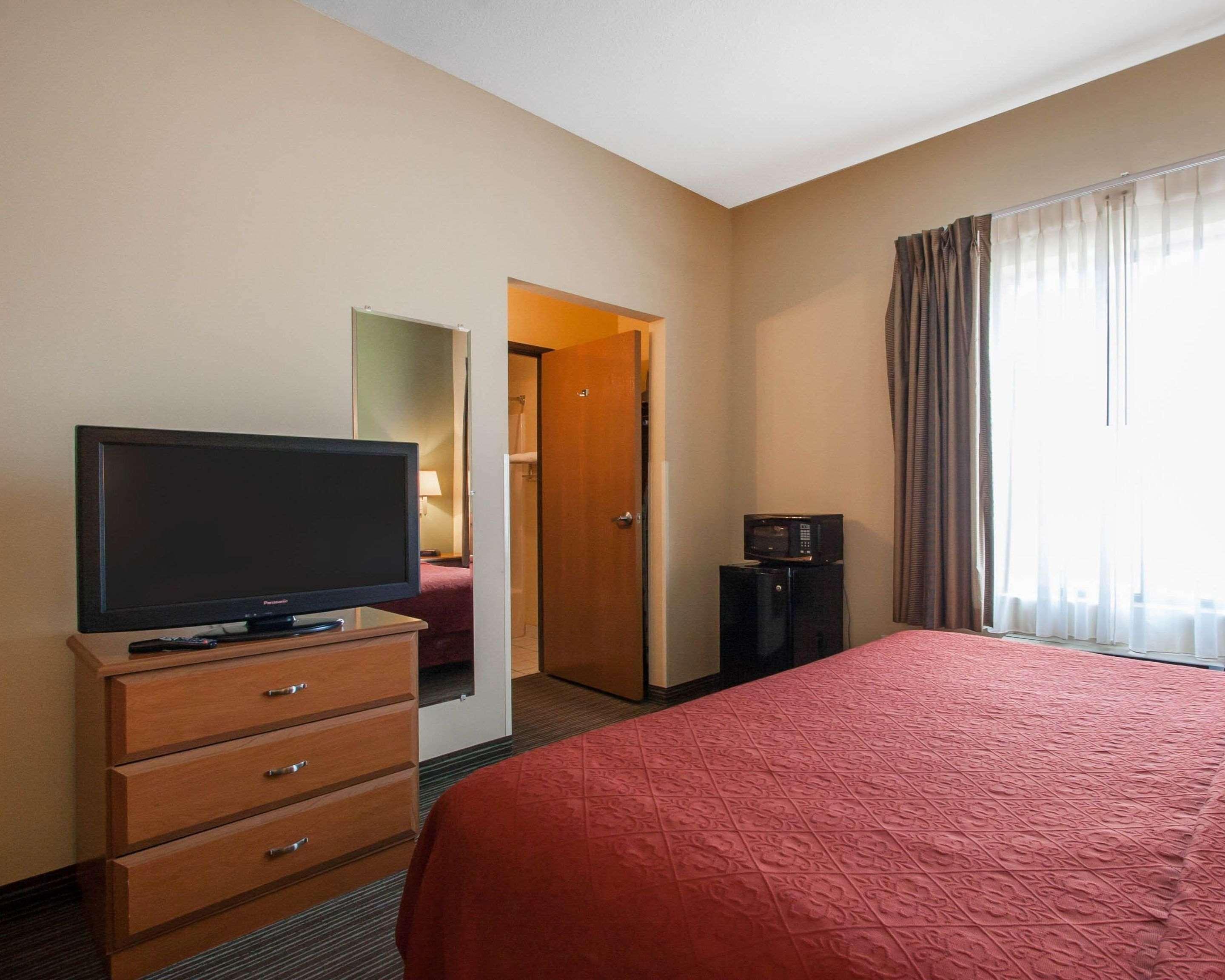 Quality Inn Joplin I-44 Экстерьер фото